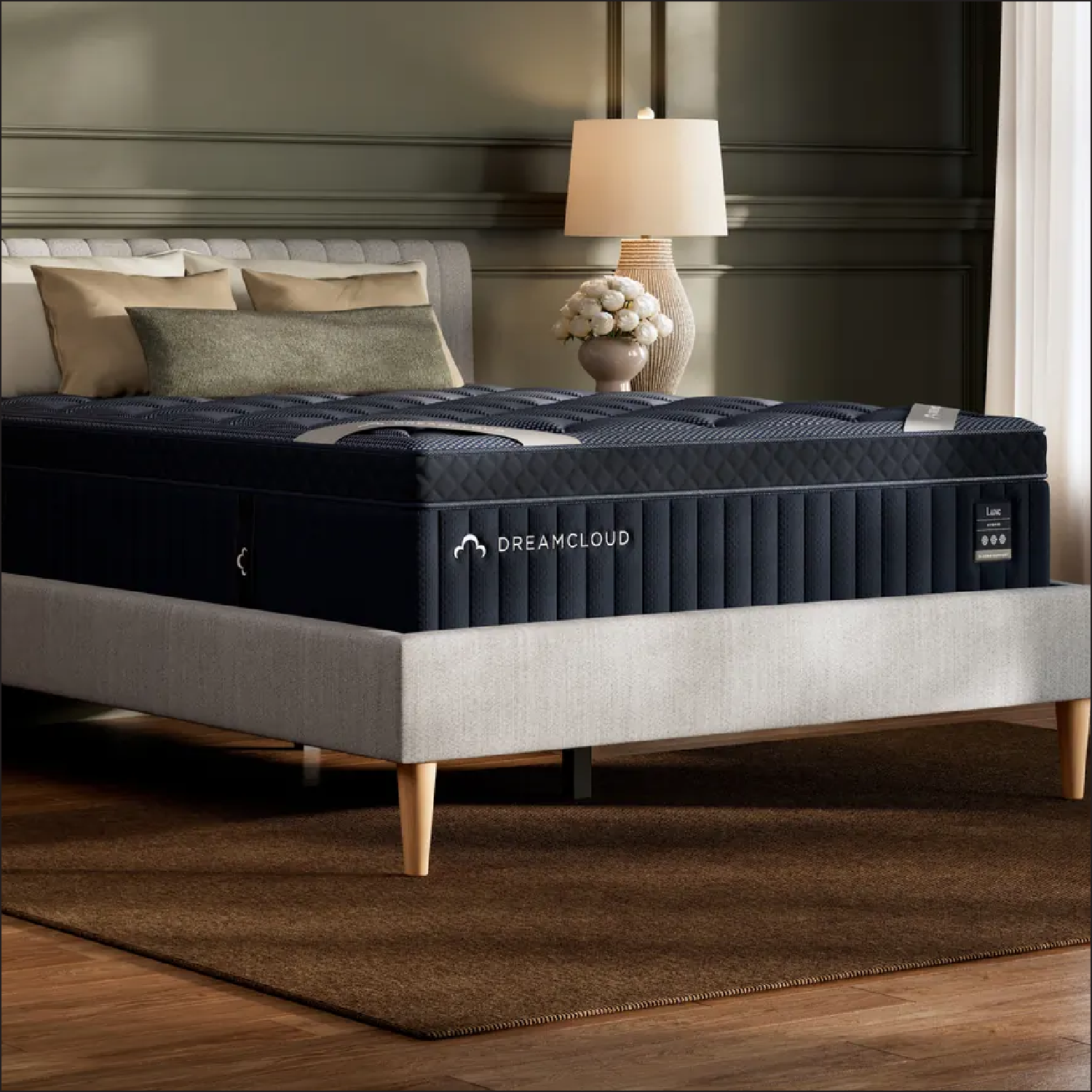 DreamCloud Luxe Hybrid - 14" Medium Mattress