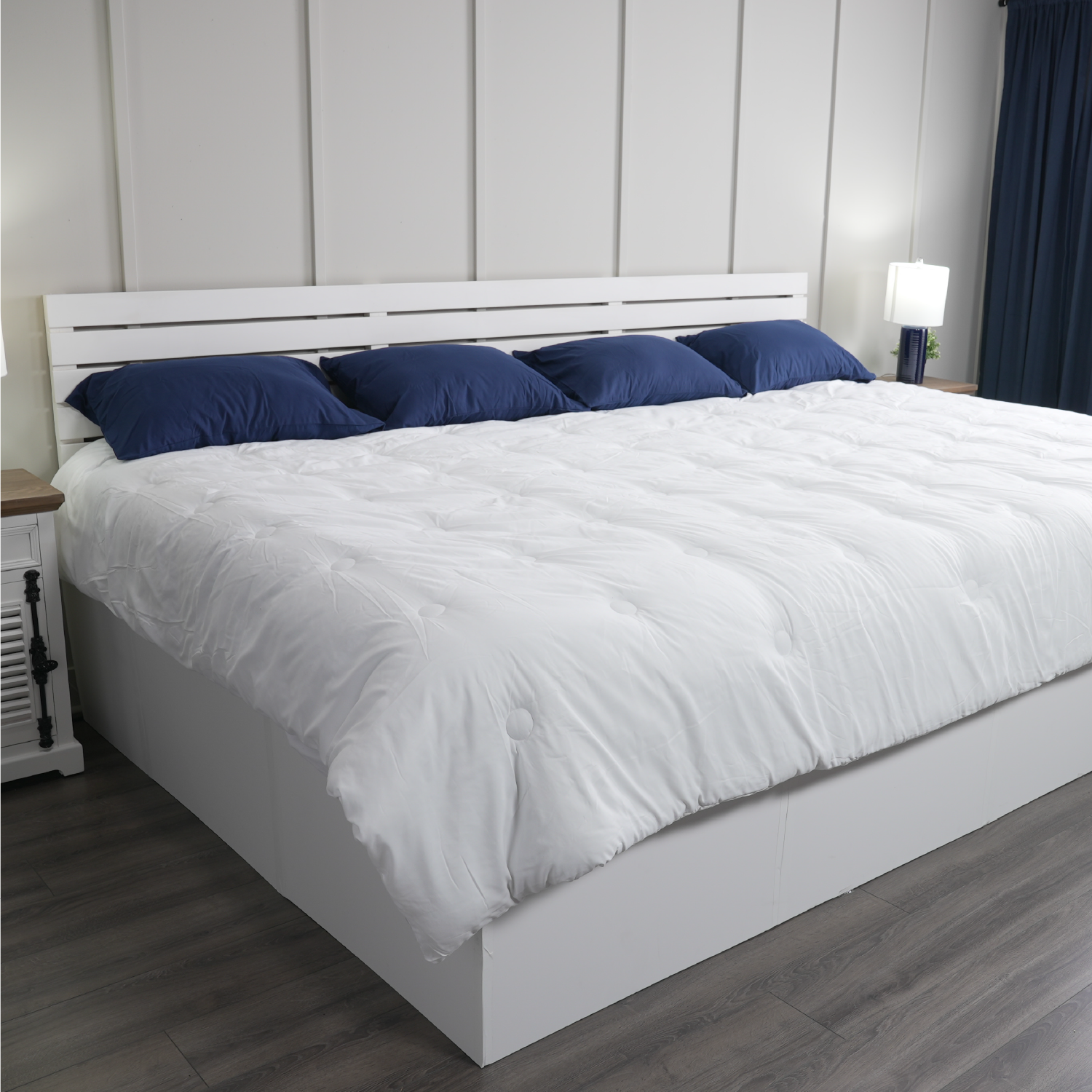 The Family Bed Sheets & Comforter